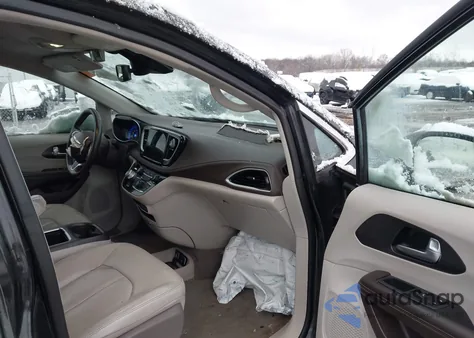 2021 Chrysler Pacifica Touring L from USA, damaged, VIN 2C4RC1BG9MR515752